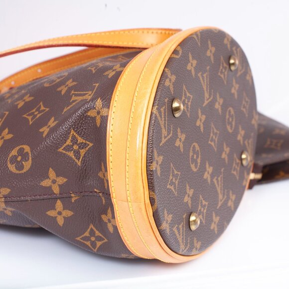 Authentic Louis Vuitton Monogram Canvas Petite Bucket Bag - Picture 3 of 12